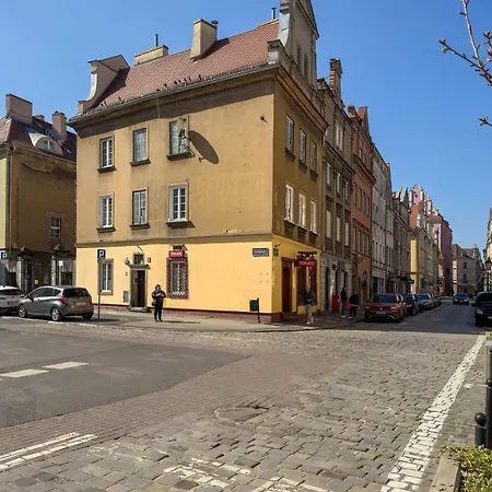 Bright Wodna Near Old Town By Renters